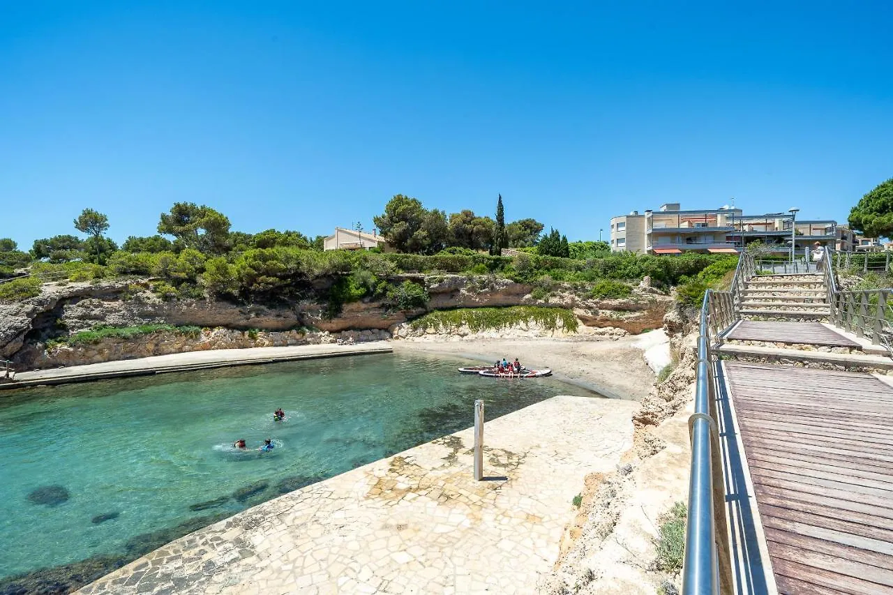 Hauzify I Casa Cardona Villa Les Tres Cales Holiday home
